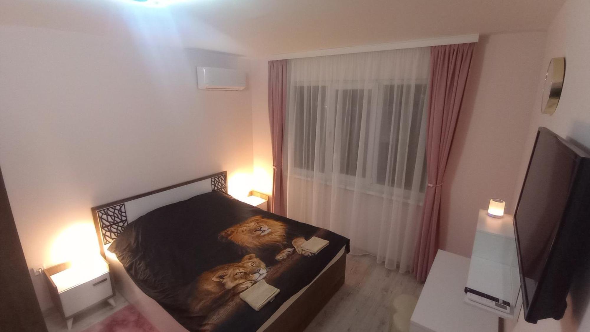 וארנה Cosy Apartment מראה חיצוני תמונה