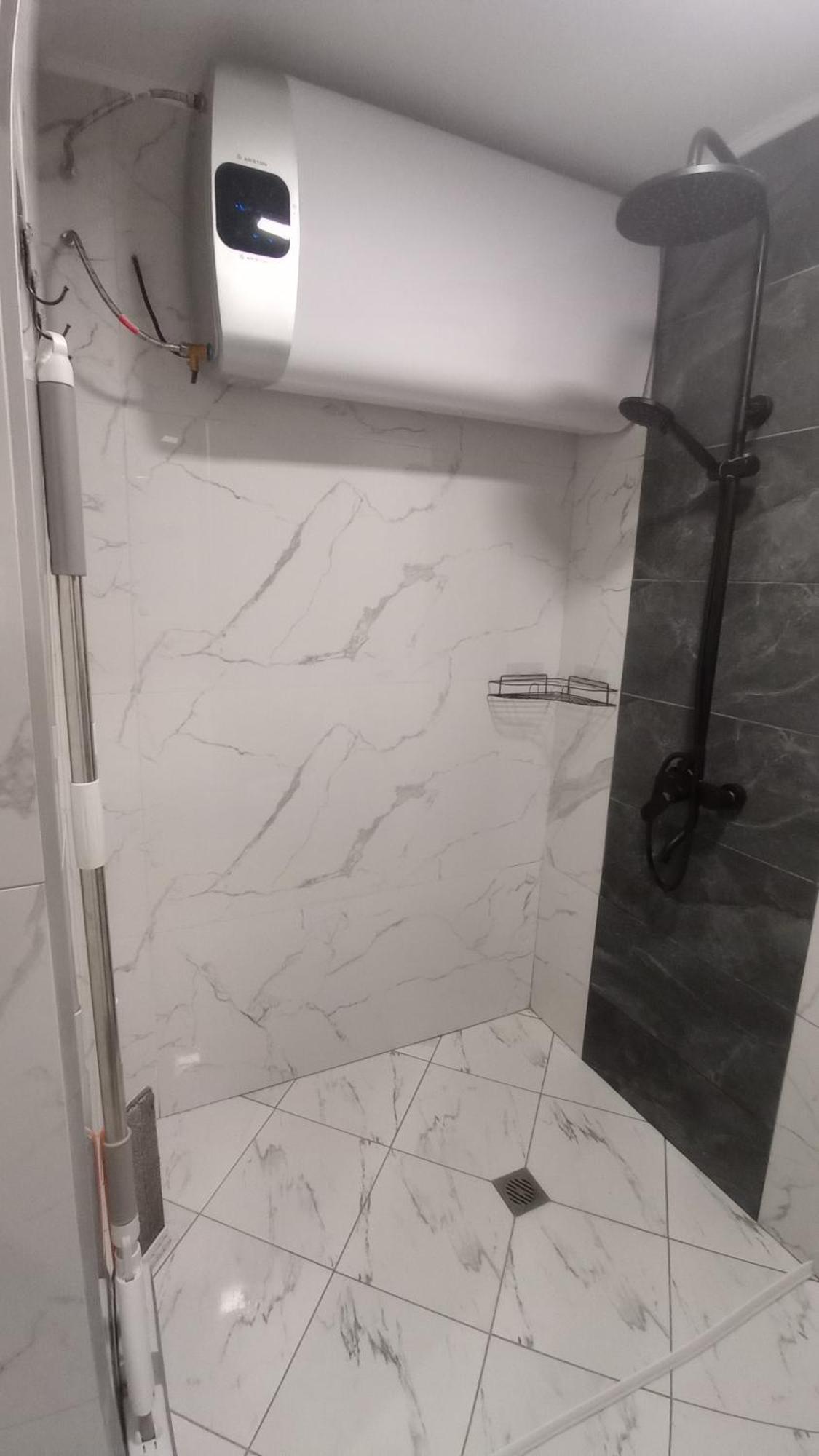 וארנה Cosy Apartment מראה חיצוני תמונה