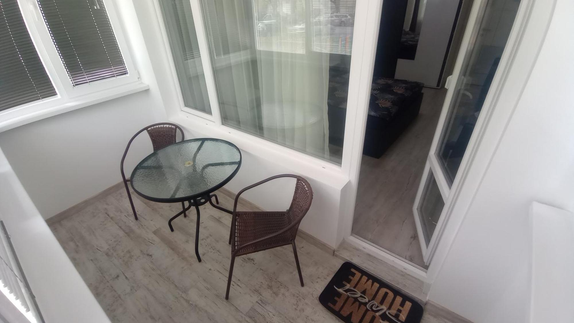 וארנה Cosy Apartment מראה חיצוני תמונה
