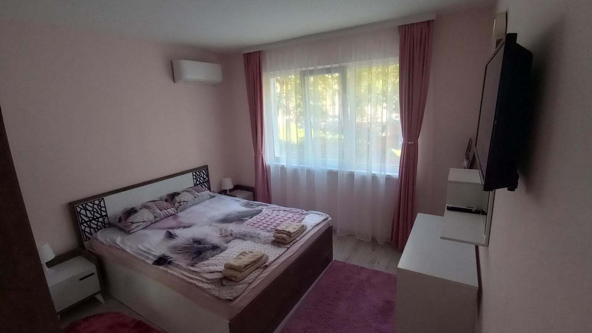 וארנה Cosy Apartment מראה חיצוני תמונה