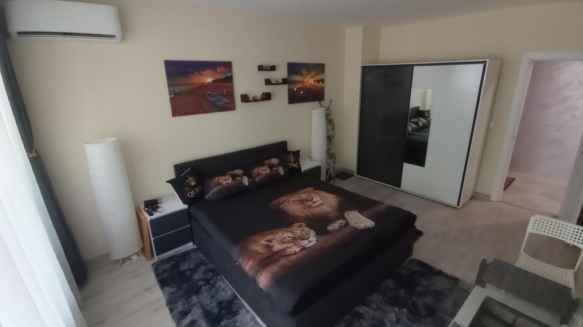 וארנה Cosy Apartment מראה חיצוני תמונה